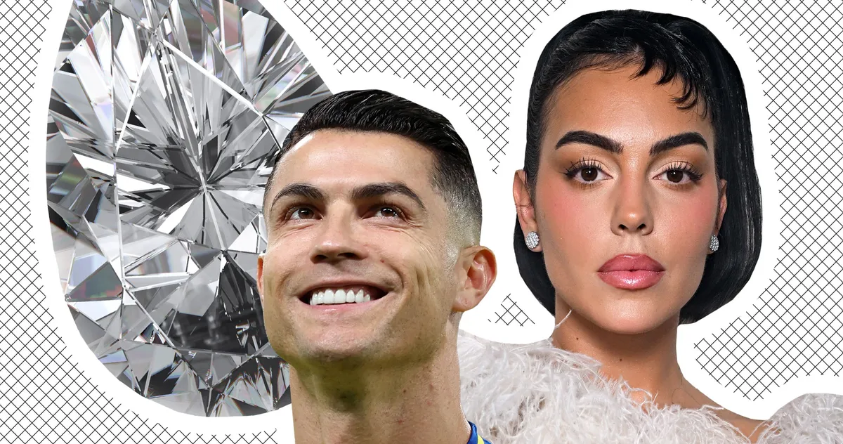 Featured image for Cristiano Ronaldo Proposes to Georgina Rodriguez with a Stunning Engagement Ring