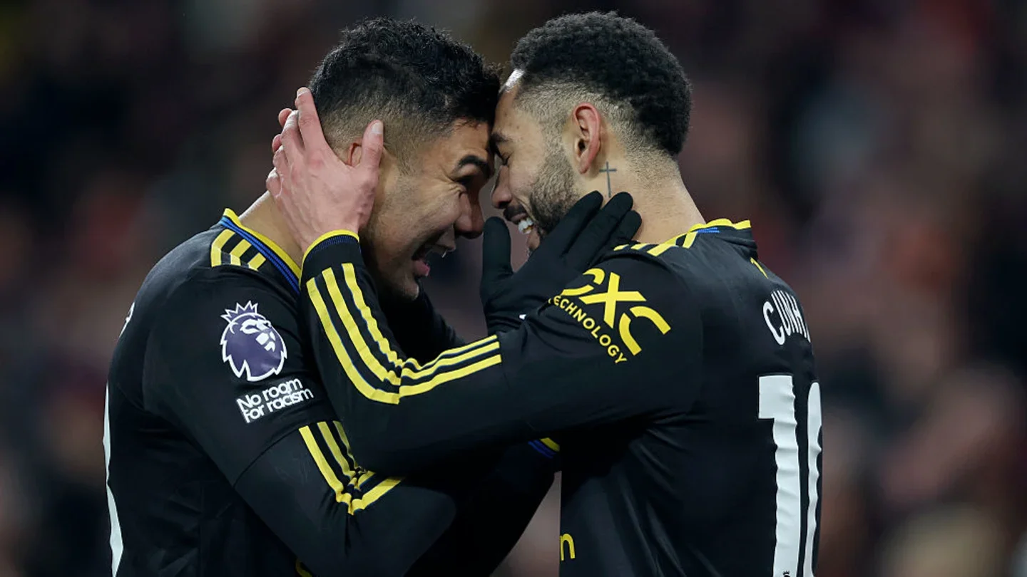 Carrick’s United Stun Arsenal to Reignite the Premier League Title Fight