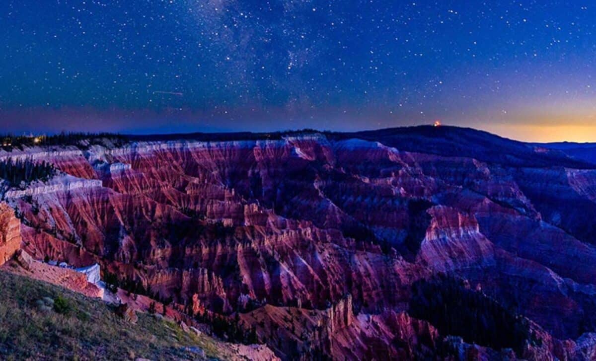 Featured image for NASA Discovers Ancient Rainbow Canyon in Utah