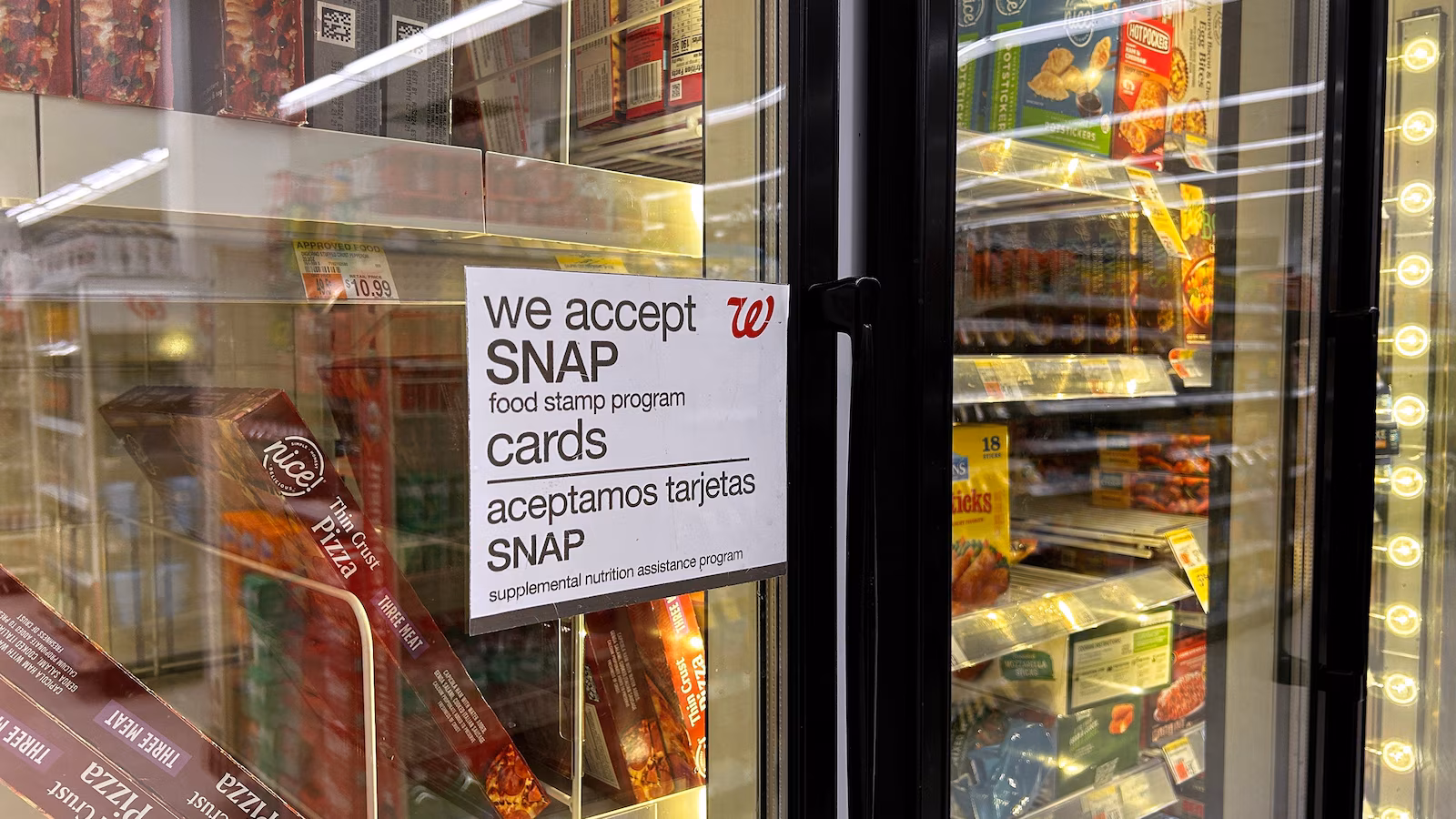 US government to halt food aid payments amid shutdown negotiations
