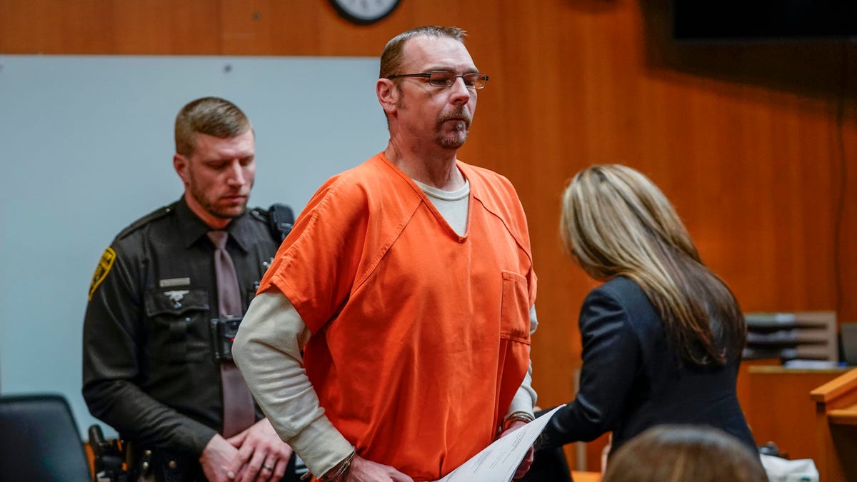 Featured image for "Majority Female Jury Selected for James Crumbley Trial in Oxford High School Shooting Case"