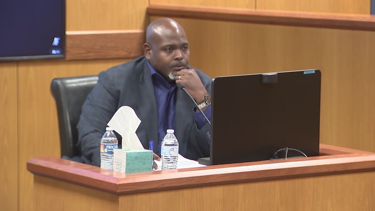 Featured image for "Timeline of Text Messages Used to Disqualify Fani Willis, Trump Camp Claims"