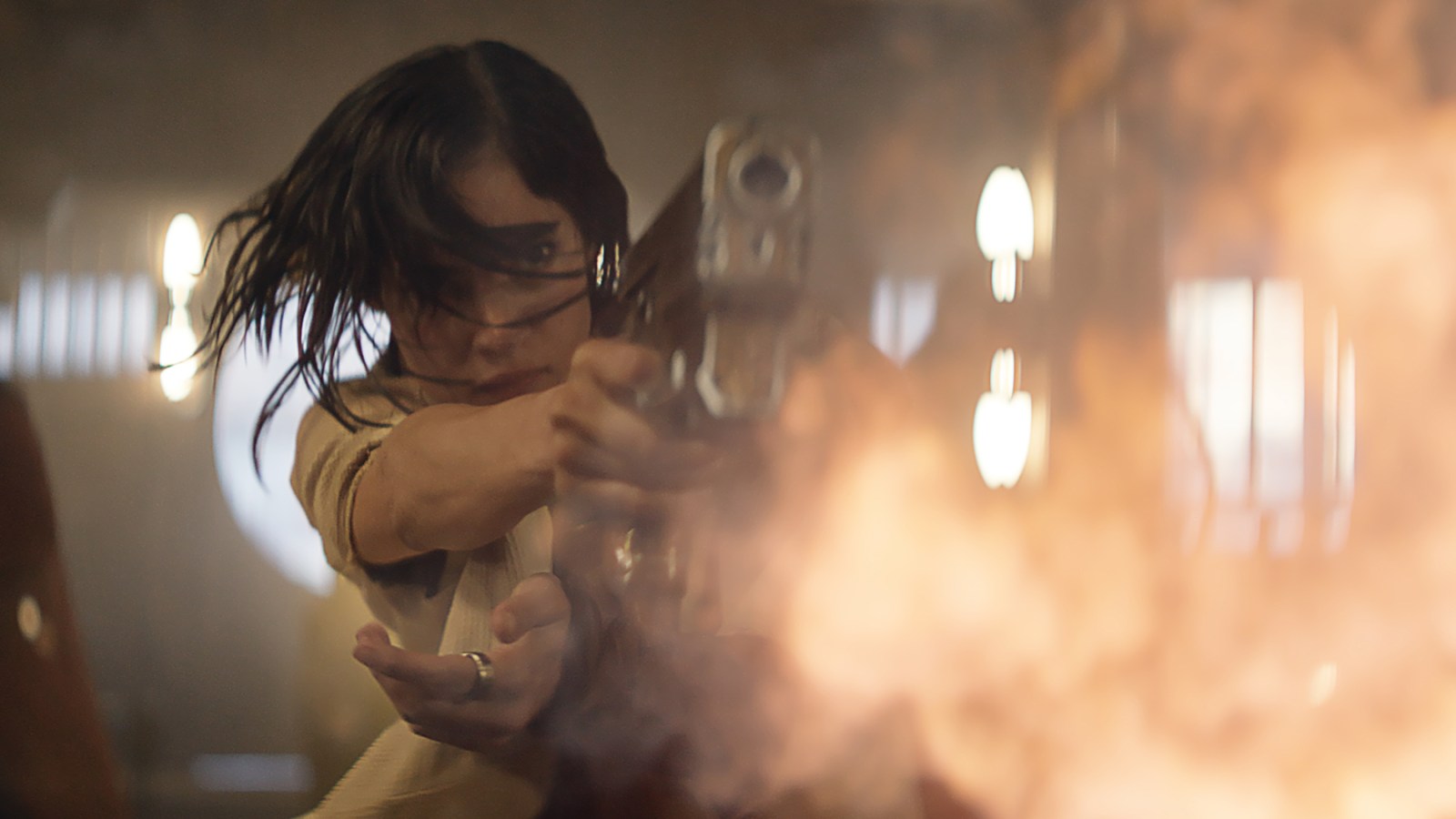 Featured image for "Rebel Moon: Zack Snyder's Star Wars - A Controversial Sci-Fi Epic"