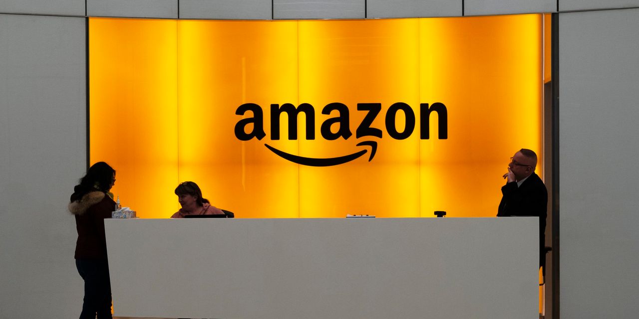 U.S. Considers Restricting China's Access to Cloud Computing in Tech Battle