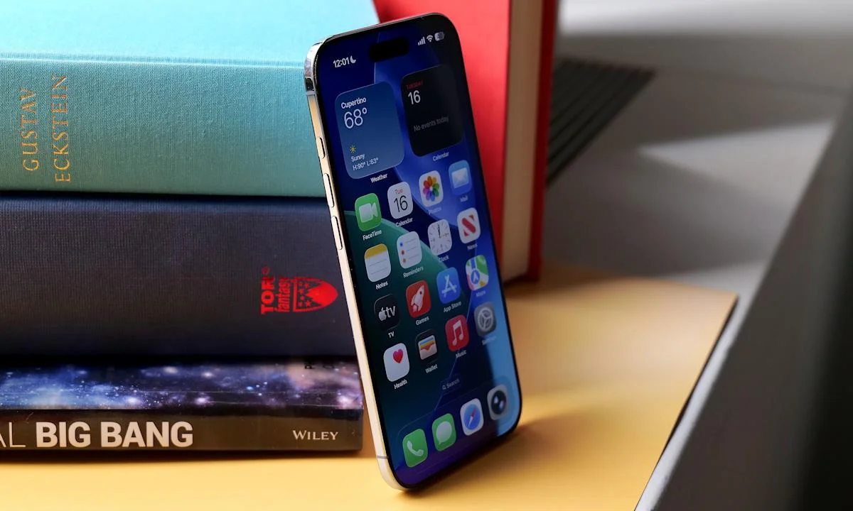 Top Tech Highlights: iPhone 17, AirPods Pro 3, and Budget-Friendly Apple Devices