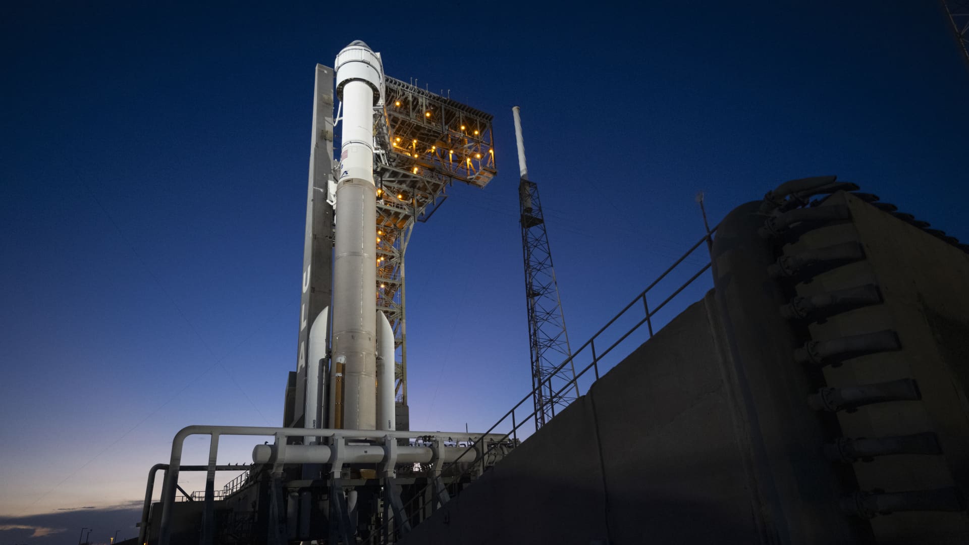 NASA and Boeing Set New June Launch for Starliner Despite Helium Leak
