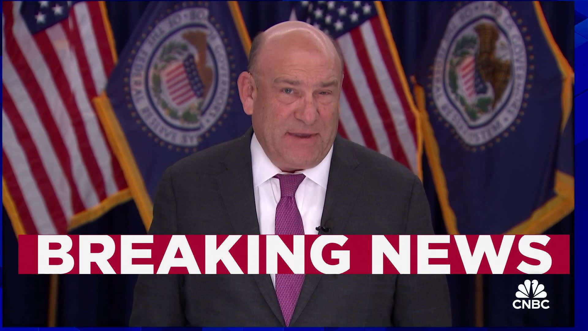 "Federal Reserve Minutes Reveal Concerns Over Premature Rate Cuts"