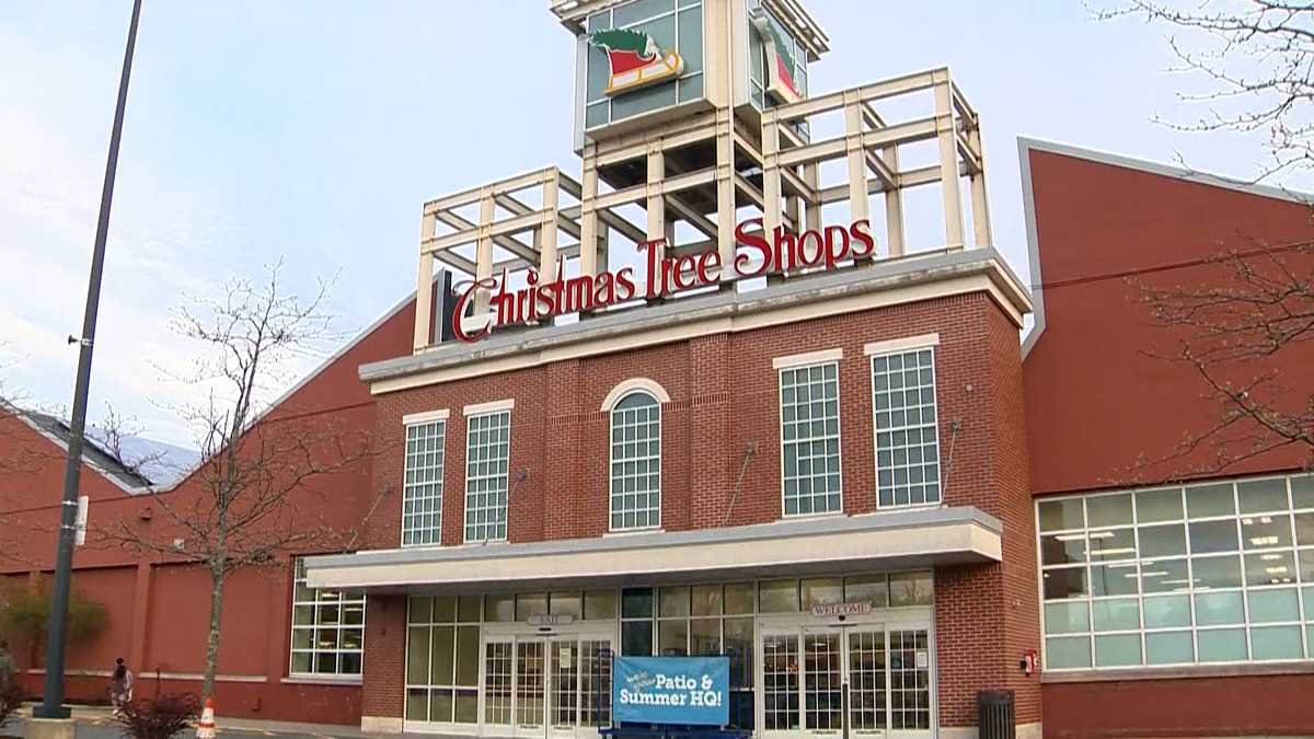 "Christmas Tree Shops Faces Liquidation, Closing All Stores"