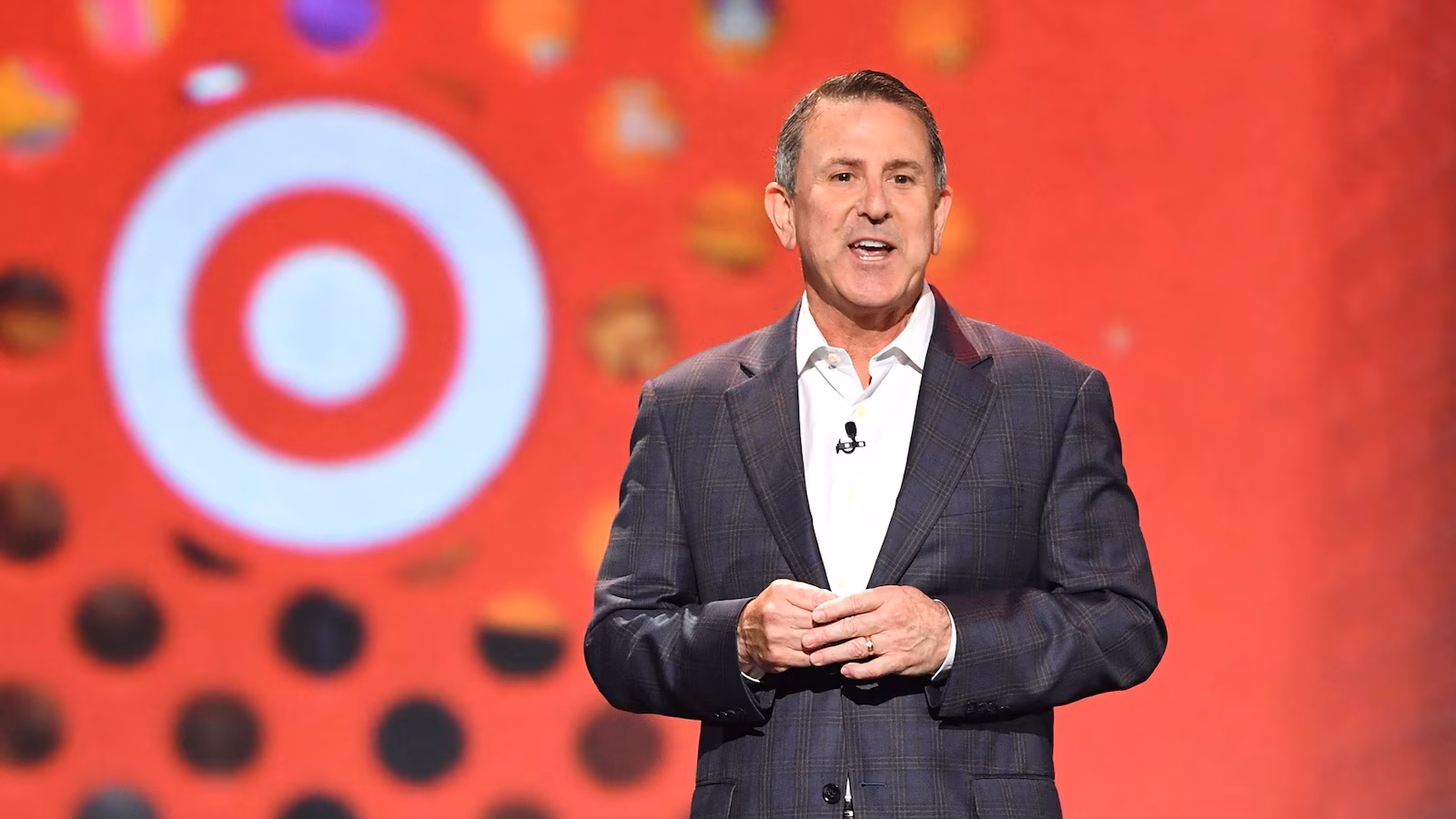 Featured image for Target CEO Resigns Amid Sluggish Sales and Share Decline