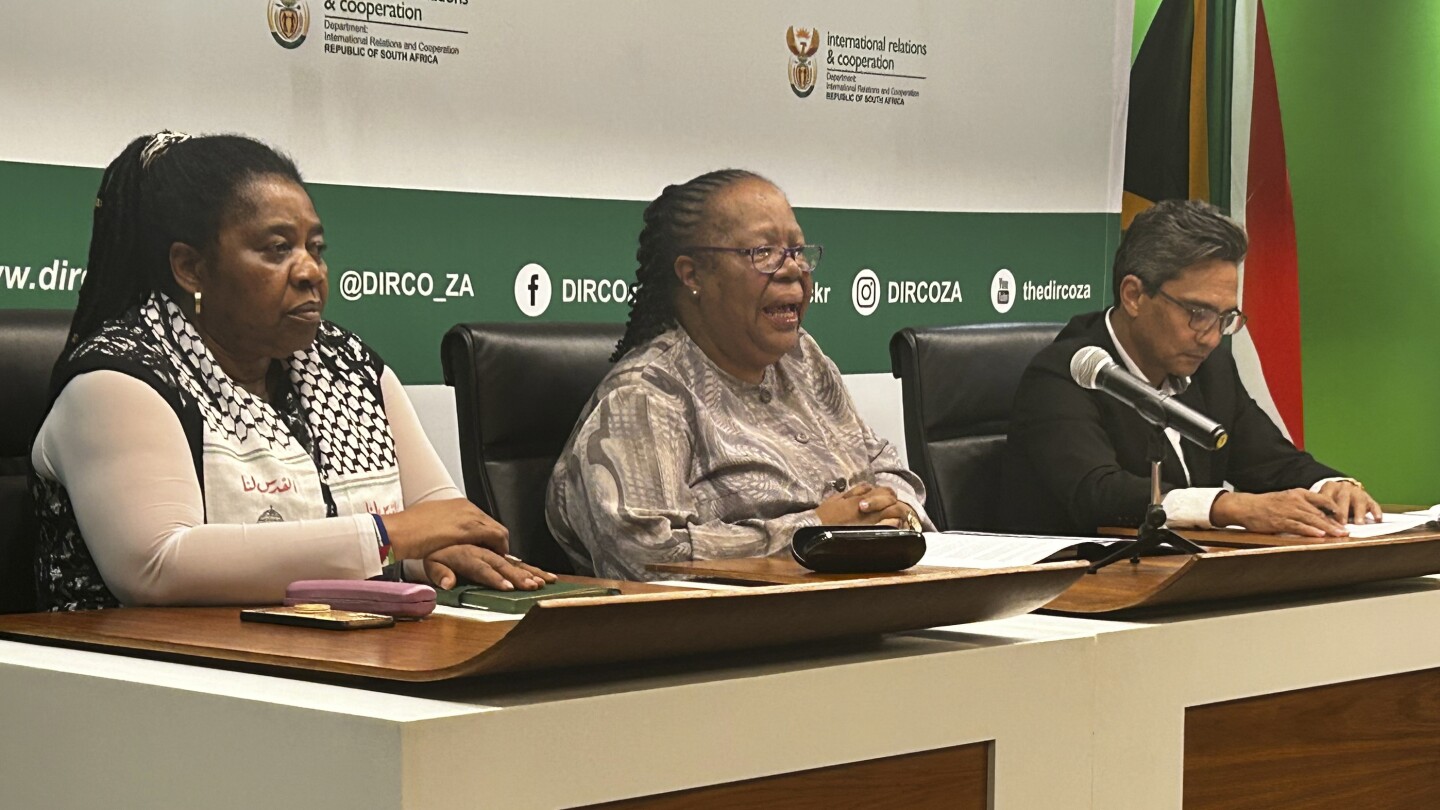 "South Africa Calls for International Action to Prevent Deaths in Gaza Despite Israel's Response"