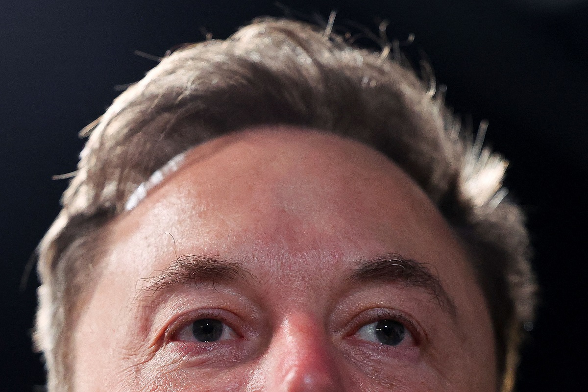 Elon Musk's Explosive Reaction to Twitter Deal Sends Shockwaves