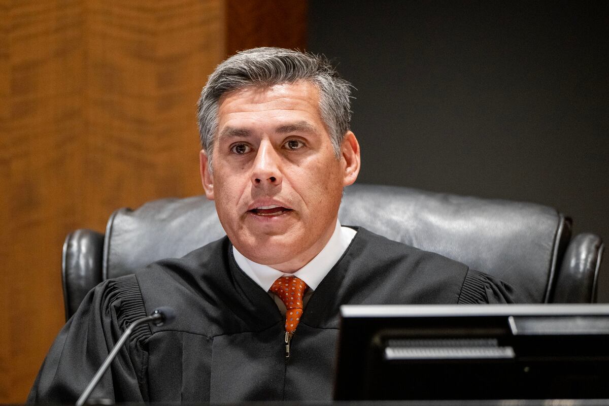 Featured image for Tyler Robinson to Face Court Over Charlie Kirk Shooting