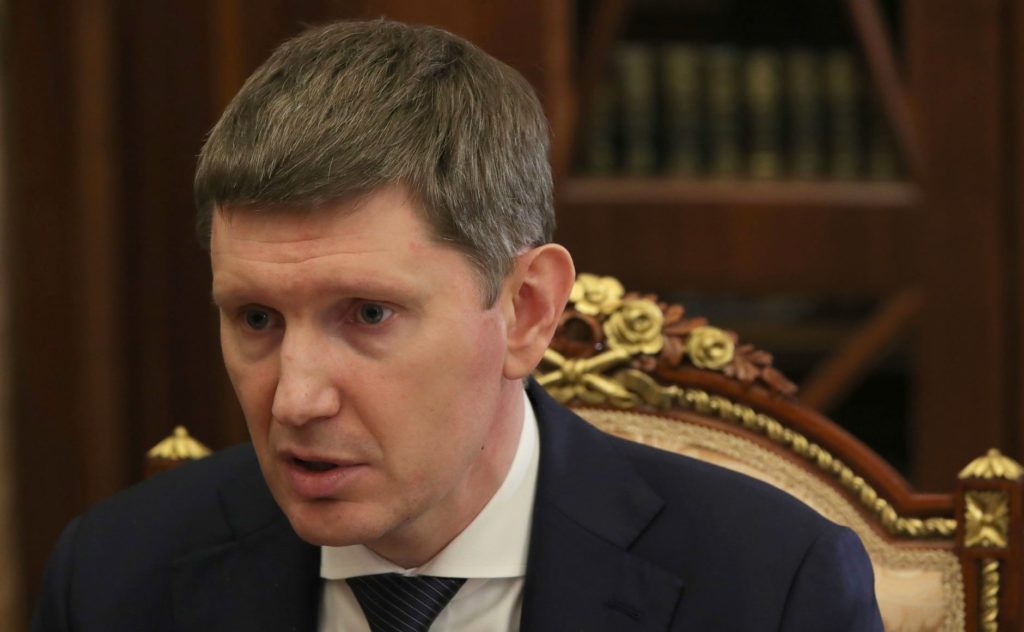 Russia Faces Economic Challenges as Recession Looms, Central Bank Warns