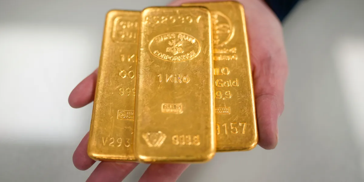 Featured image for Gold's Rising Appeal as a Safe-Haven Investment in Volatile Markets