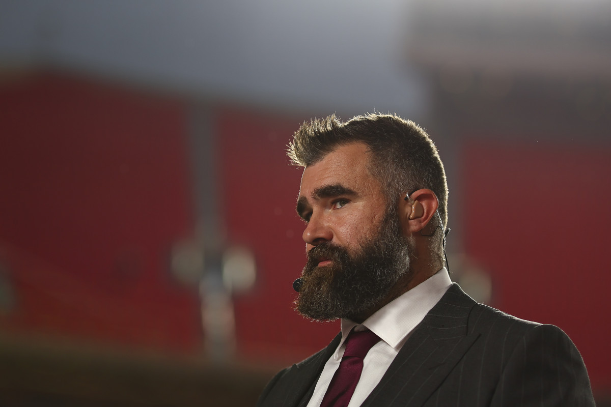 Featured image for NFL Faces Scrutiny Over Jalen Carter and Dak Prescott Incidents