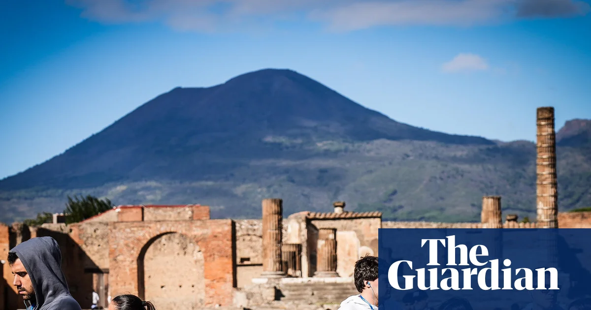 Featured image for Archaeologists Discover Pompeii Was Still Inhabited After Vesuvius Eruption