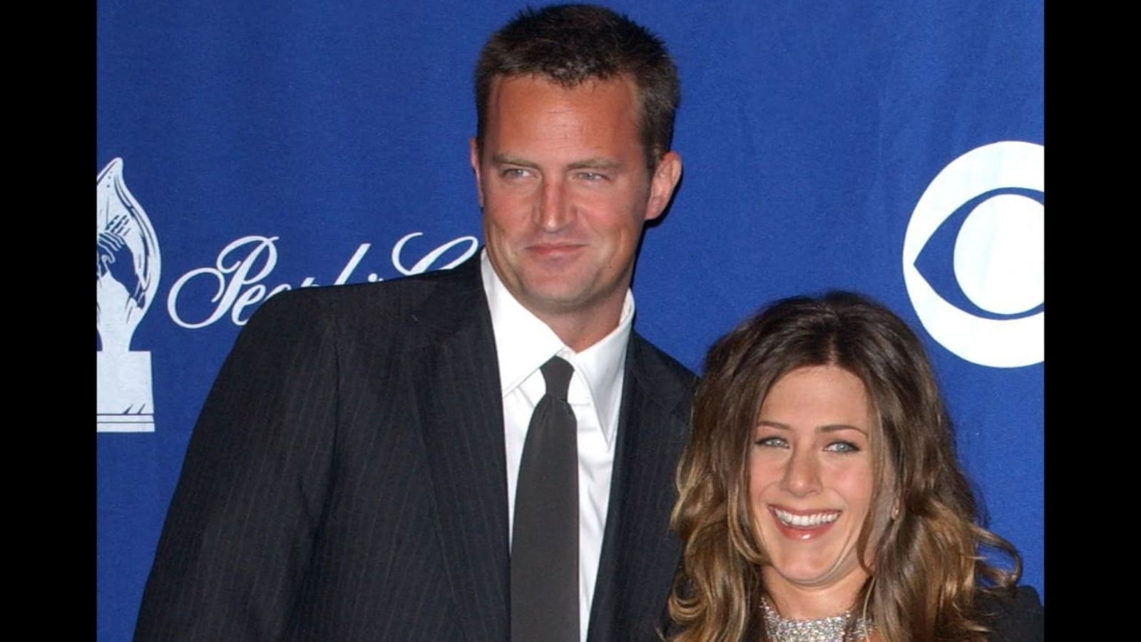 Featured image for Jennifer Aniston's Struggle After Matthew Perry's Death: Friends Concerned
