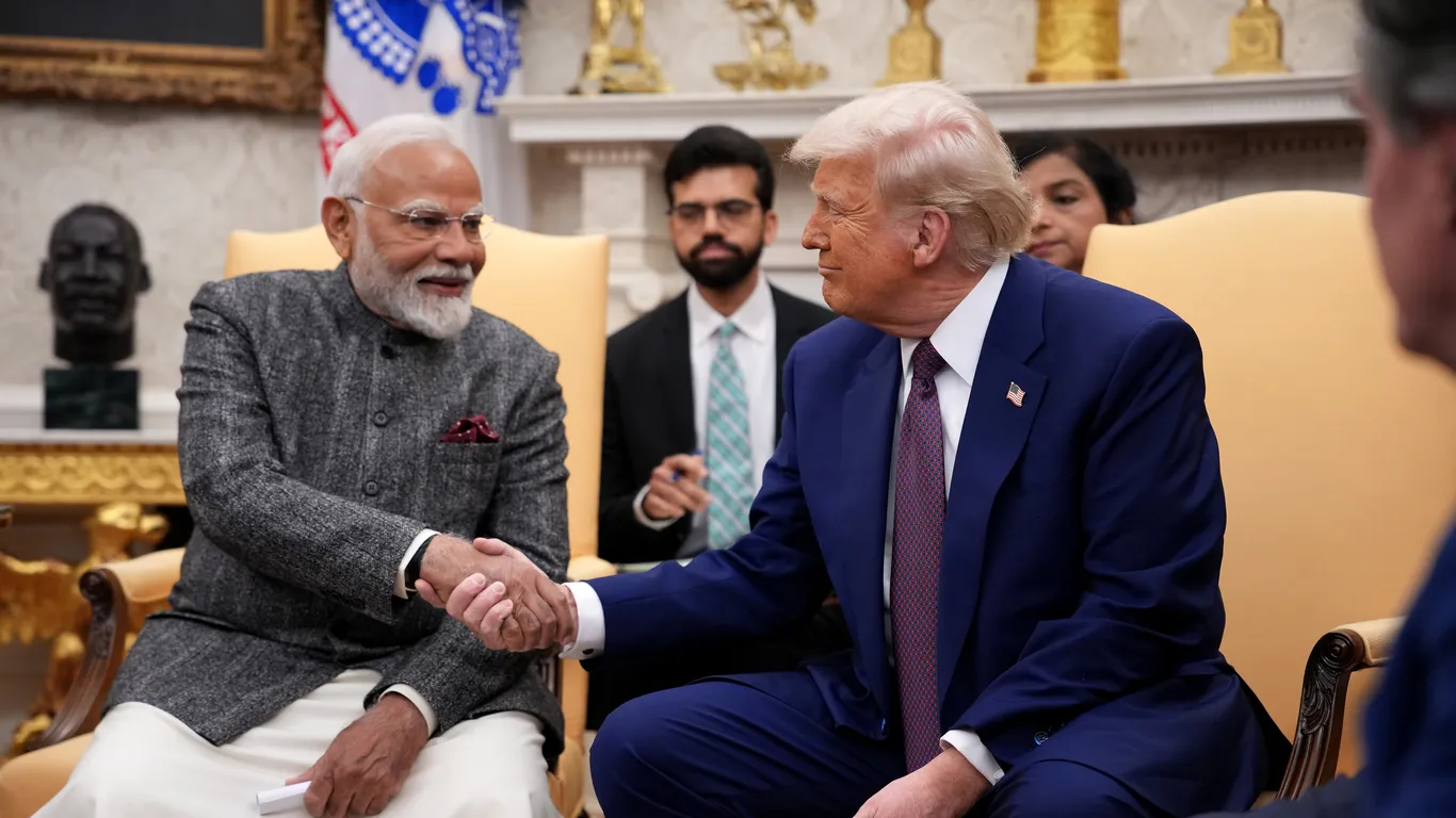 Trump Threatens Major Tariff Hikes on India Over Russian Oil Purchases