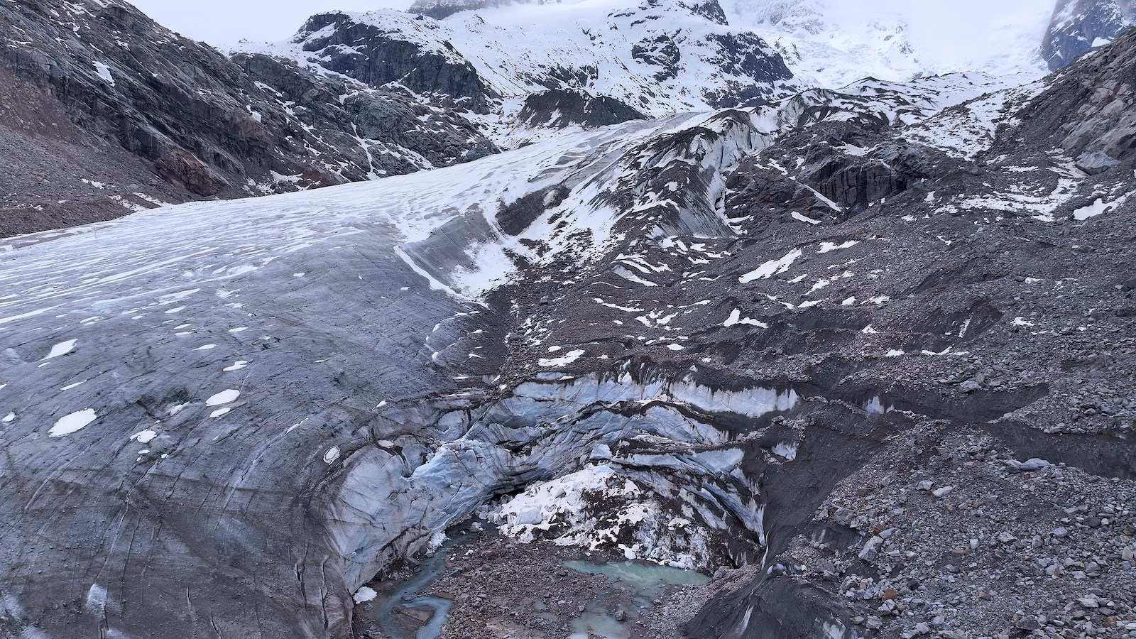 Featured image for Global Glacier Extinction to Peak by Mid-2050s, Scientists Warn