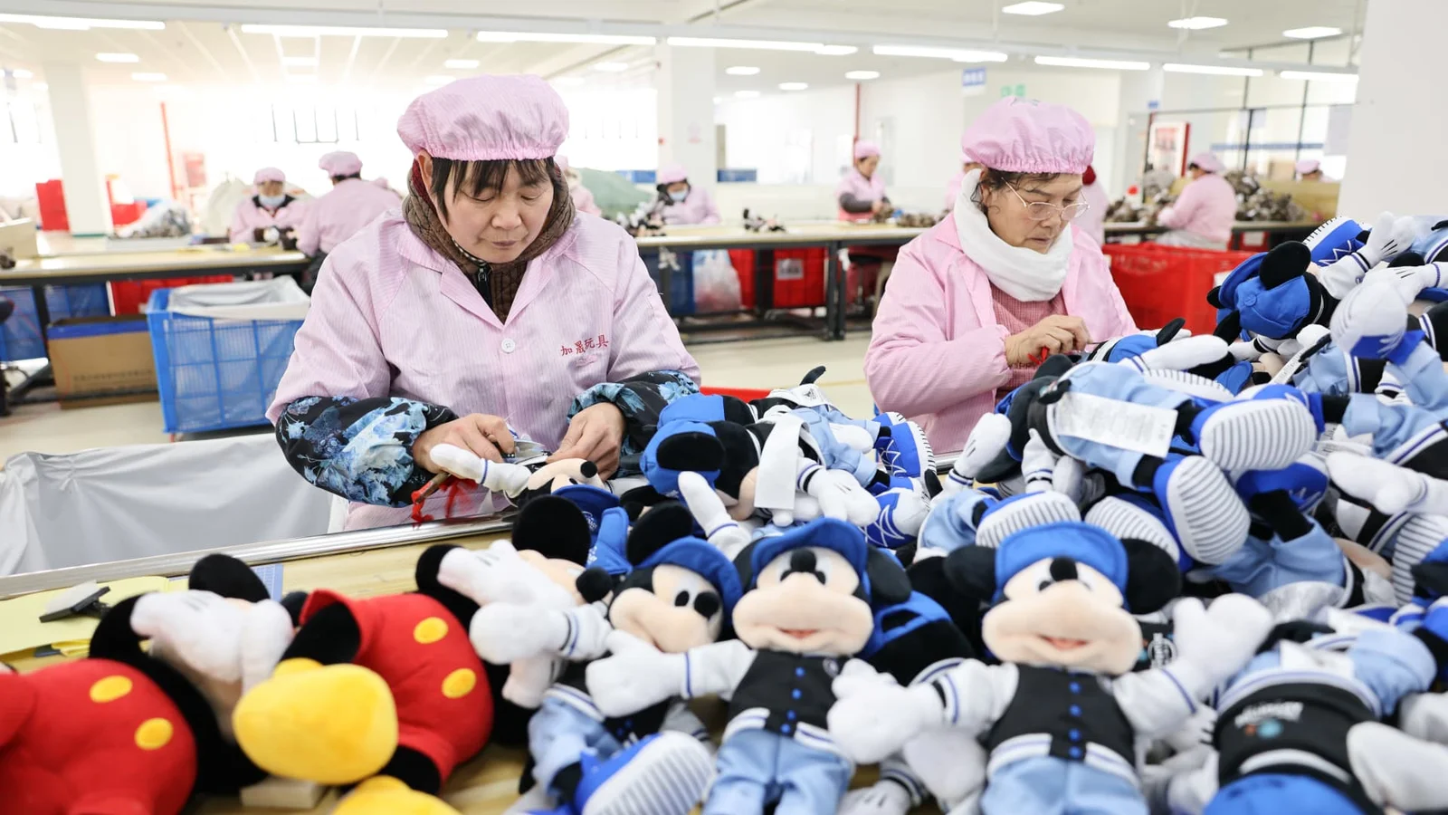 China manufacturing PMI hits a year-high as March expansion gains speed