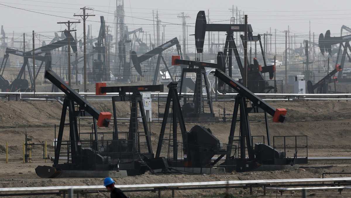 "California Lawsuit Exposes Oil Giants' Climate Deception, Seeks Compensation for Storm Damage"