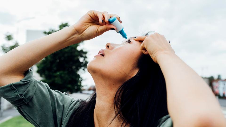 Featured image for Expert-Recommended Eye Drops: Your Solution for Dry, Screen-Tired Eyes