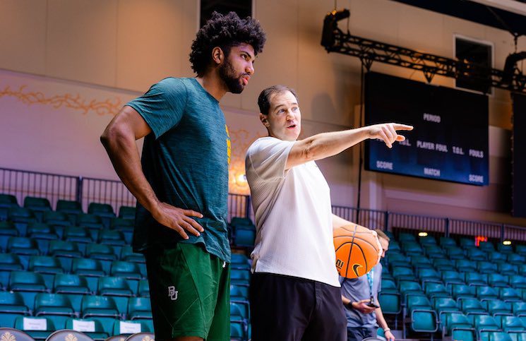 Featured image for Tennessee Triumphs Over Baylor to Claim Baha Mar Championship