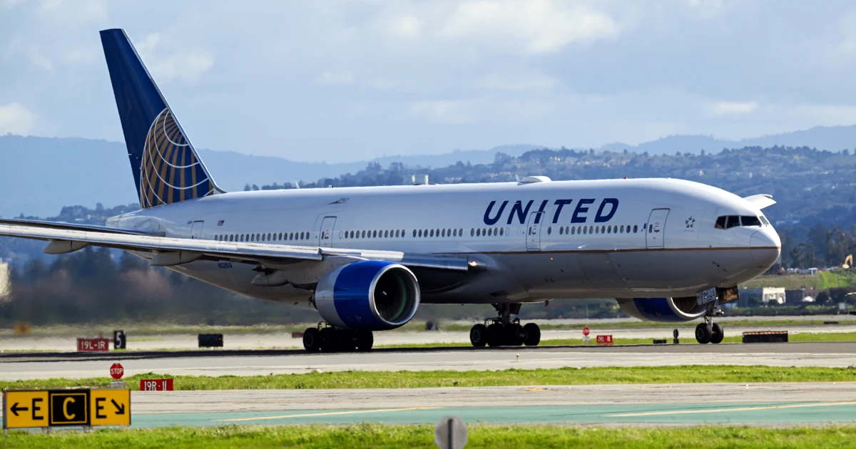 Featured image for "Terrifying Midflight Engine Fire Forces United Airlines Emergency Landing"