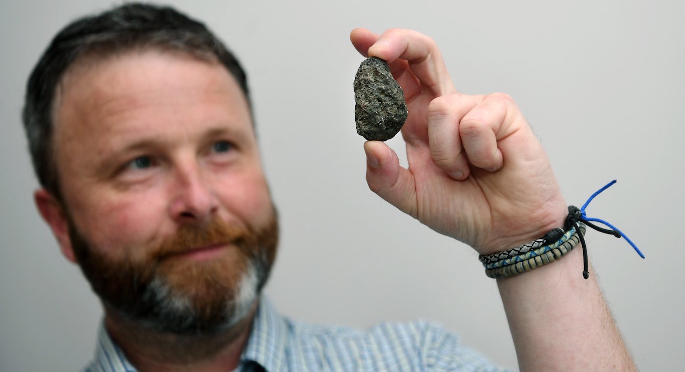UK Man Discovers Suspected Meteorite After Green Light Sighting
