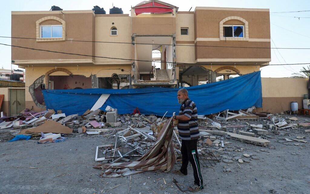 Jordan and Egypt denounce Israeli strikes in Gaza, UN envoy calls civilian deaths "unacceptable"