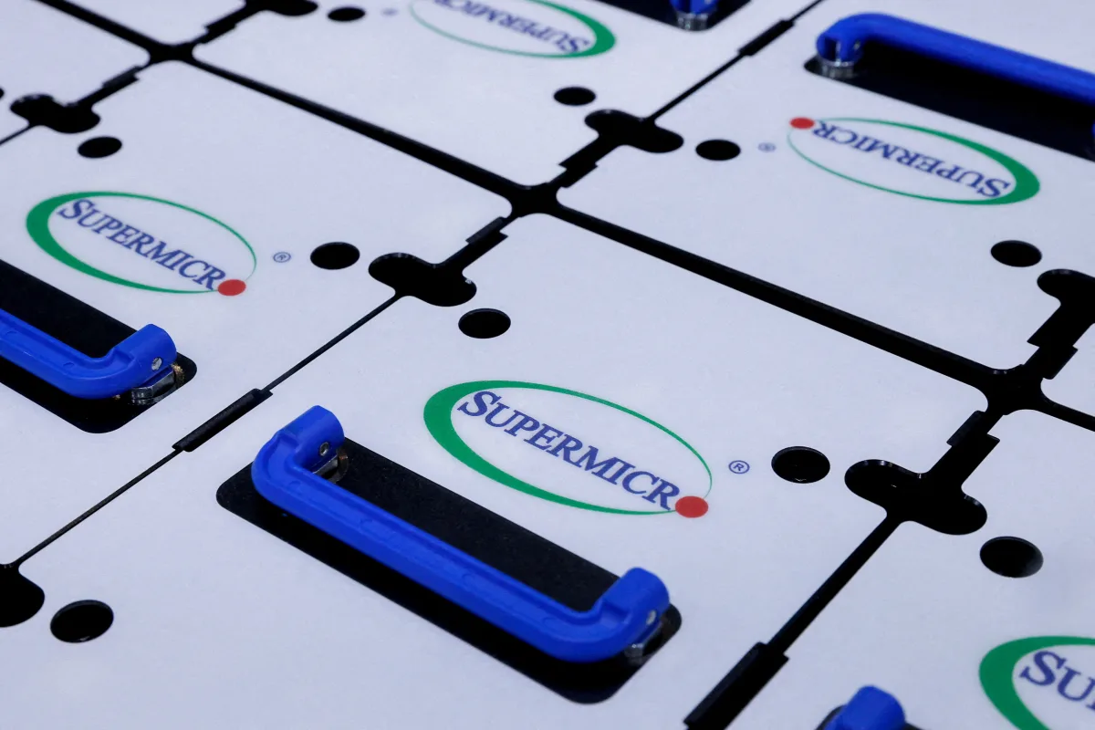 Featured image for Super Micro Stock Tumbles Amid Financial Uncertainty and Investor Concerns