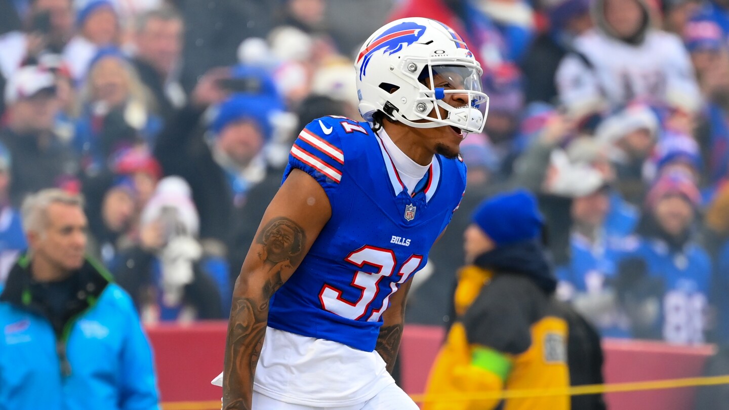 "Bills Eye AFC East Crown as Douglas Shines, Patriots Stumble to Record Low"