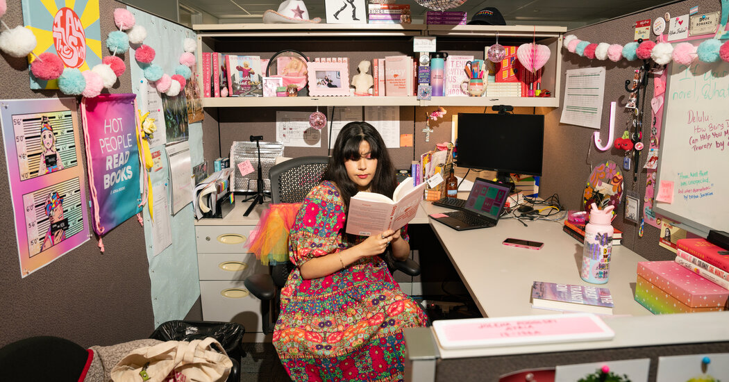 Featured image for "The Resurgence of Cubicles: Maximizing Efficiency in Modern Offices"