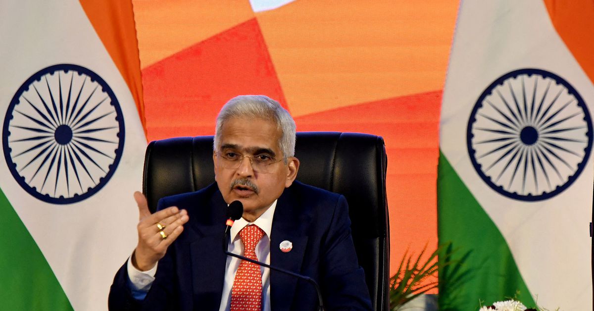 Featured image for RBI Governor highlights governance and reporting issues in Indian banks.