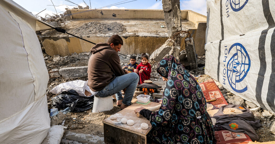 Featured image for "Gaza's Looming Starvation Crisis: Experts Warn of Swift Onset of Severe Malnutrition"