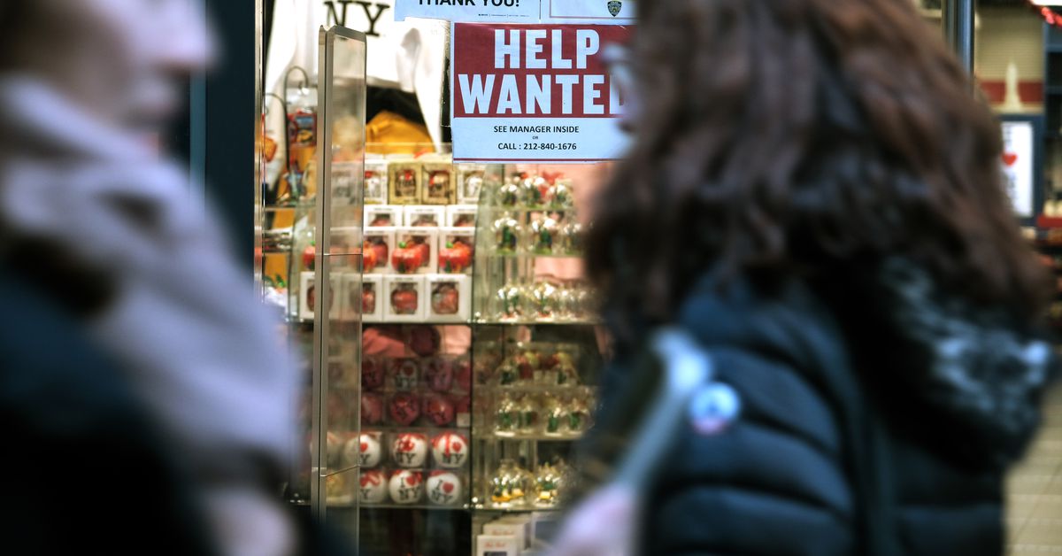 Mixed Signals in US Job Market Recovery