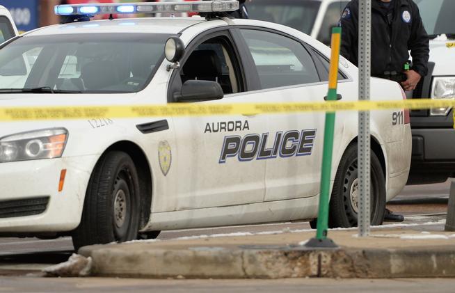Police suspect Aurora dentist of poisoning wife to death.