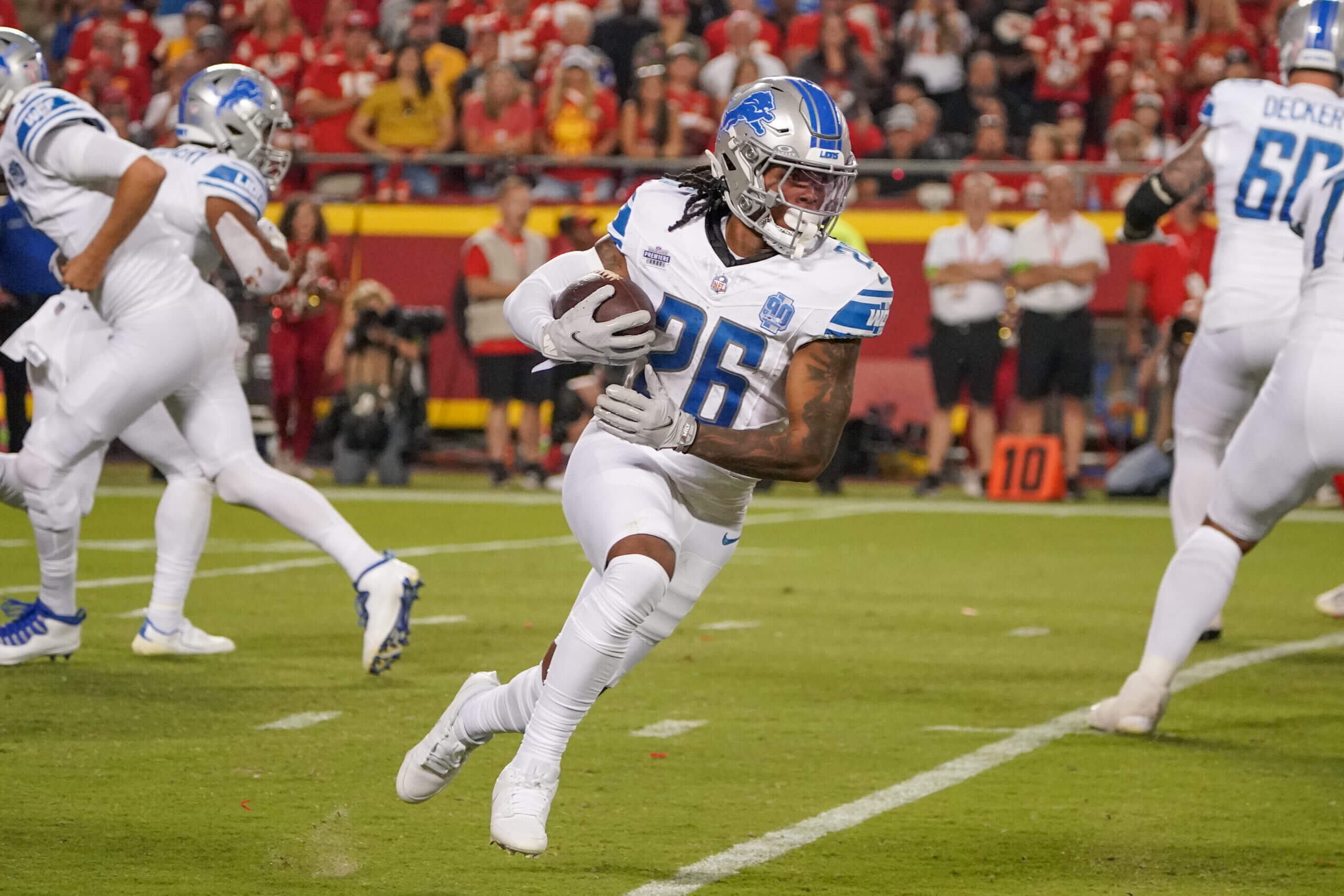 Lions rookies shine, Mahomes embarrassed in season-opening upset