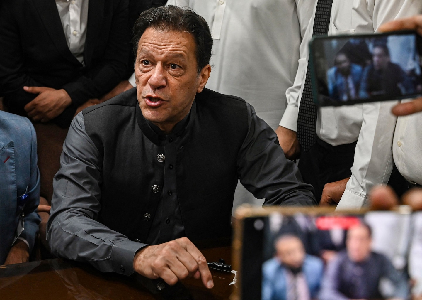 "Imran Khan Sentenced to 10 Years in Prison for State Secrets Revelation"