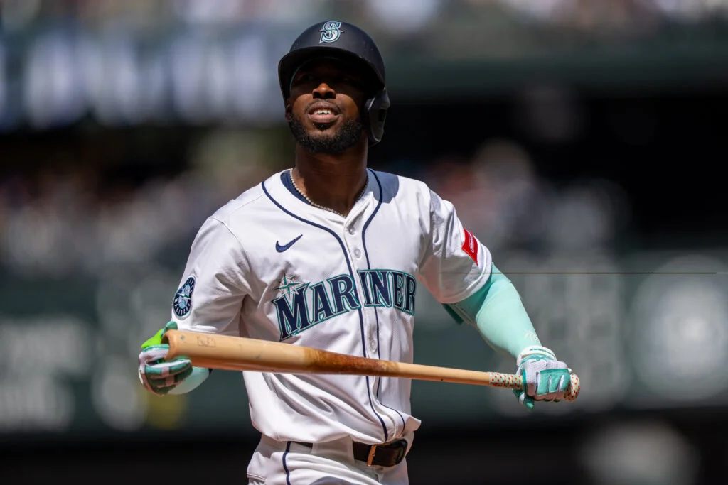 Taylor Becomes Free Agent After Clearing Mariners Waivers