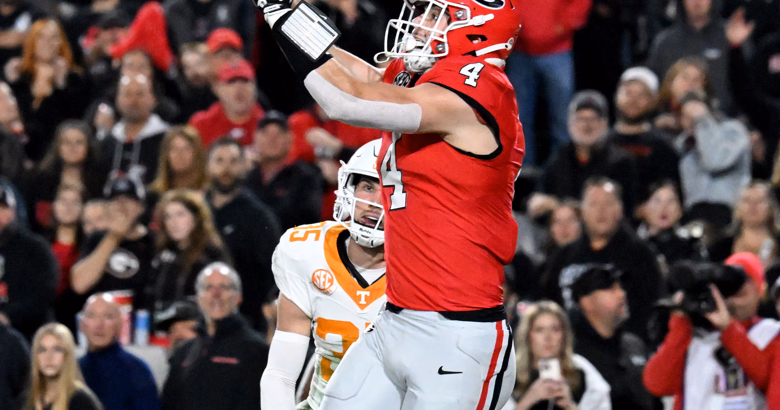 Featured image for Georgia's Dominant Win Over Tennessee Fuels Playoff Hopes