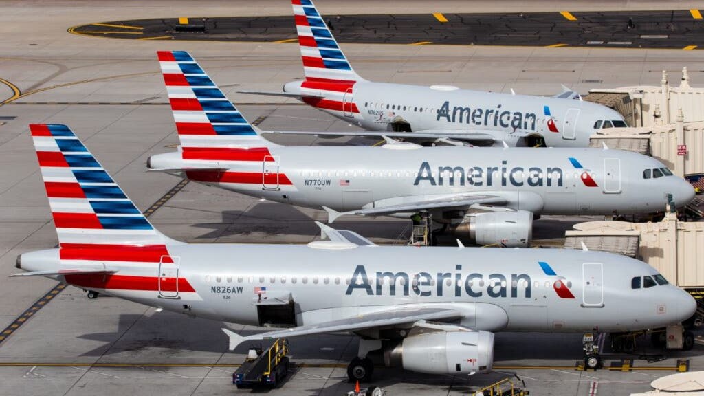 Featured image for American Airlines Restores Profit Outlook Amid Economic Uncertainty