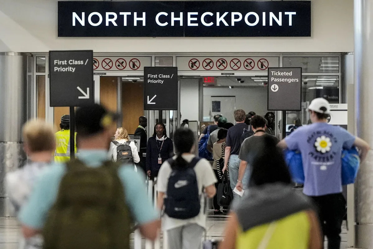 TSA Screens Record 2.95 Million Passengers in a Single Day
