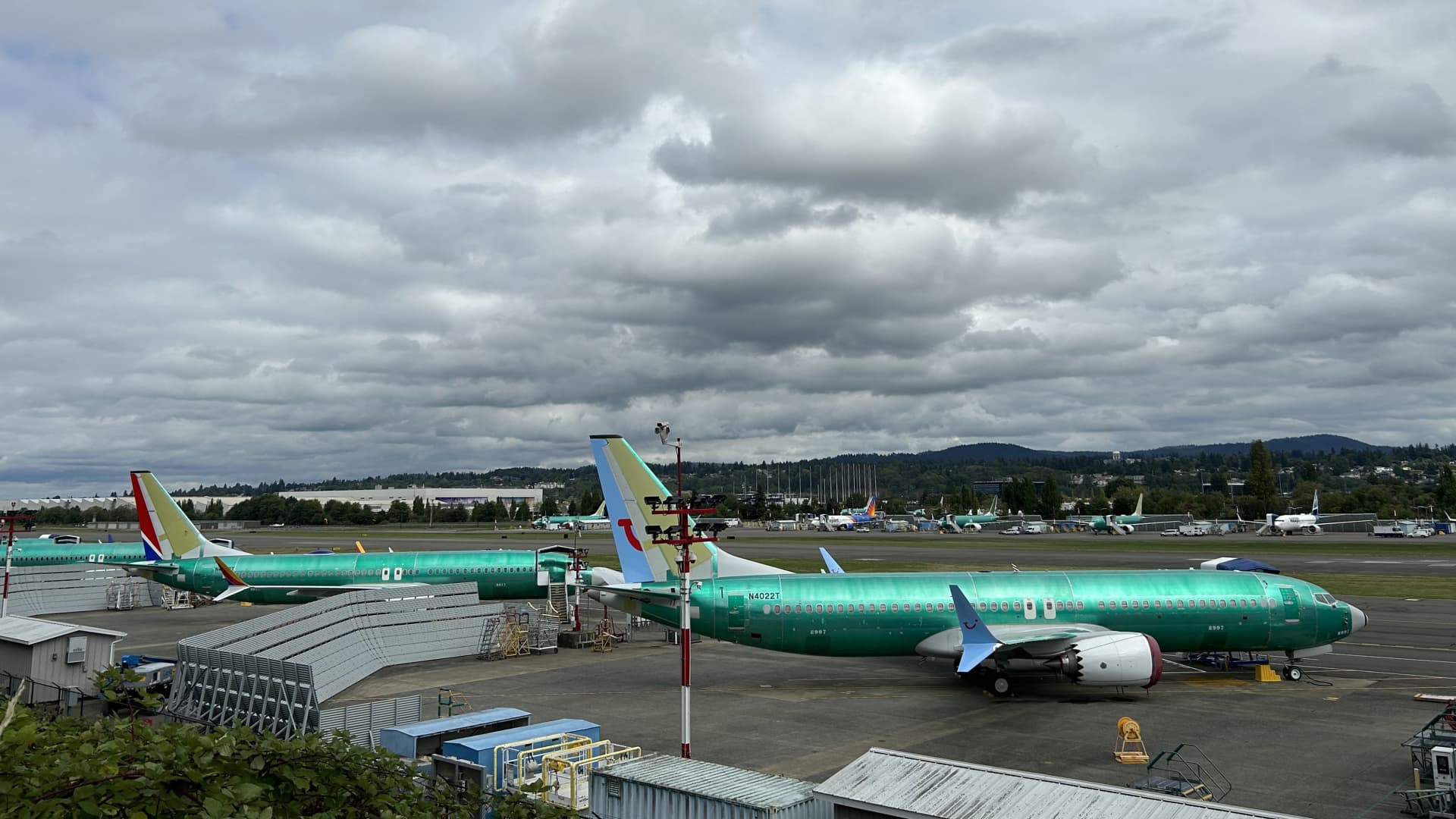 Featured image for FAA Restores Boeing's Certification Authority for 737 Max and 787 Jets