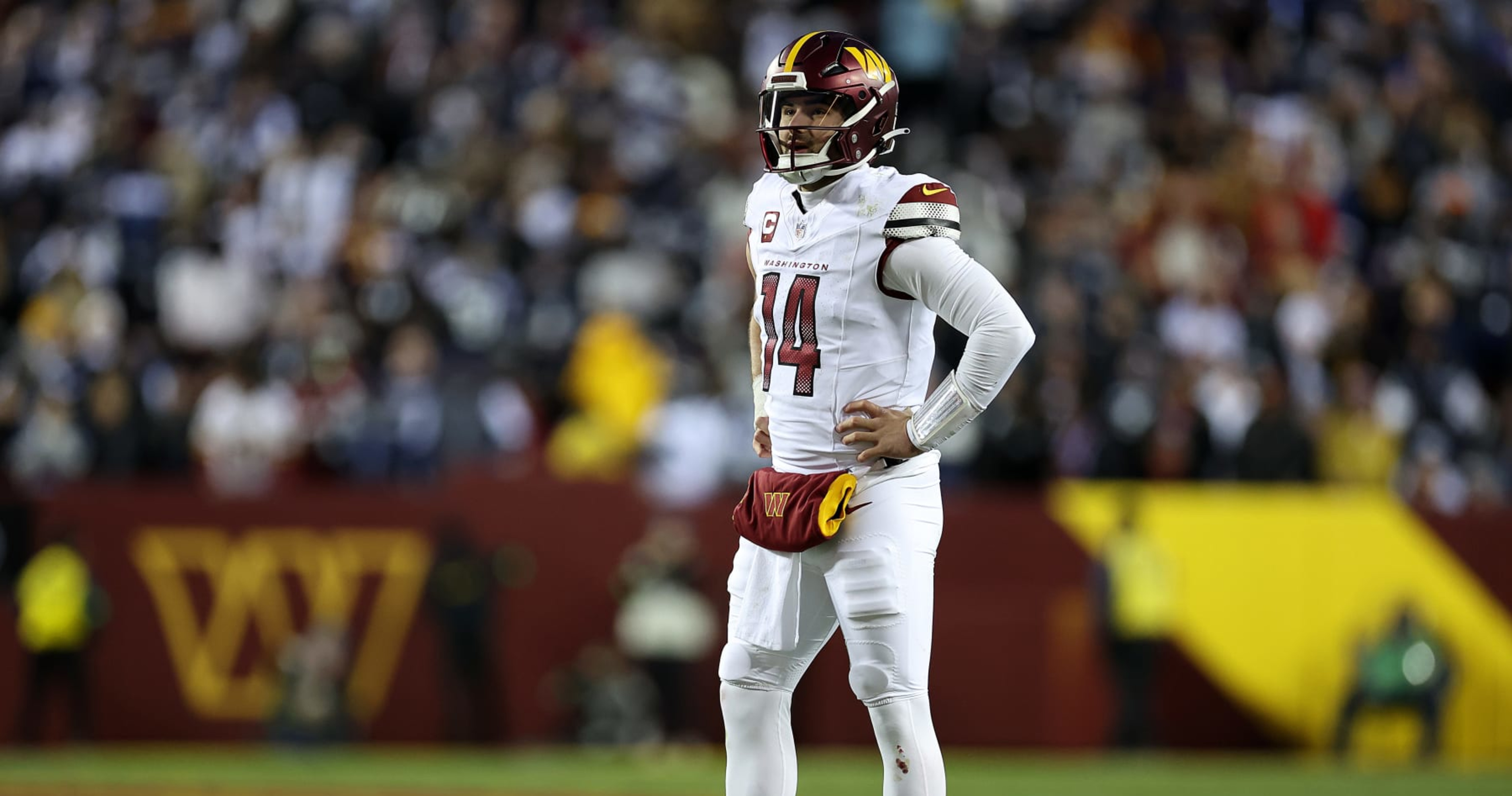 "2024 NFL Draft: Commanders and Bears Lead Top 18 Picks, Washington Trades No. 2 to Chicago"