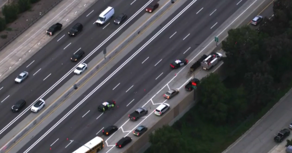 Featured image for 5 Freeway in Glendale Closed Due to Sinkhole and Debris