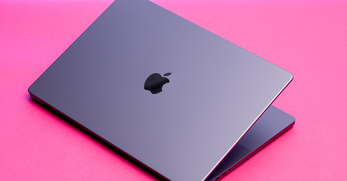 Apple's PC shipments plummet 40% amidst global decline.