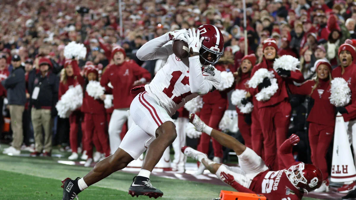 Alabama's comeback stuns Oklahoma to reach Rose Bowl