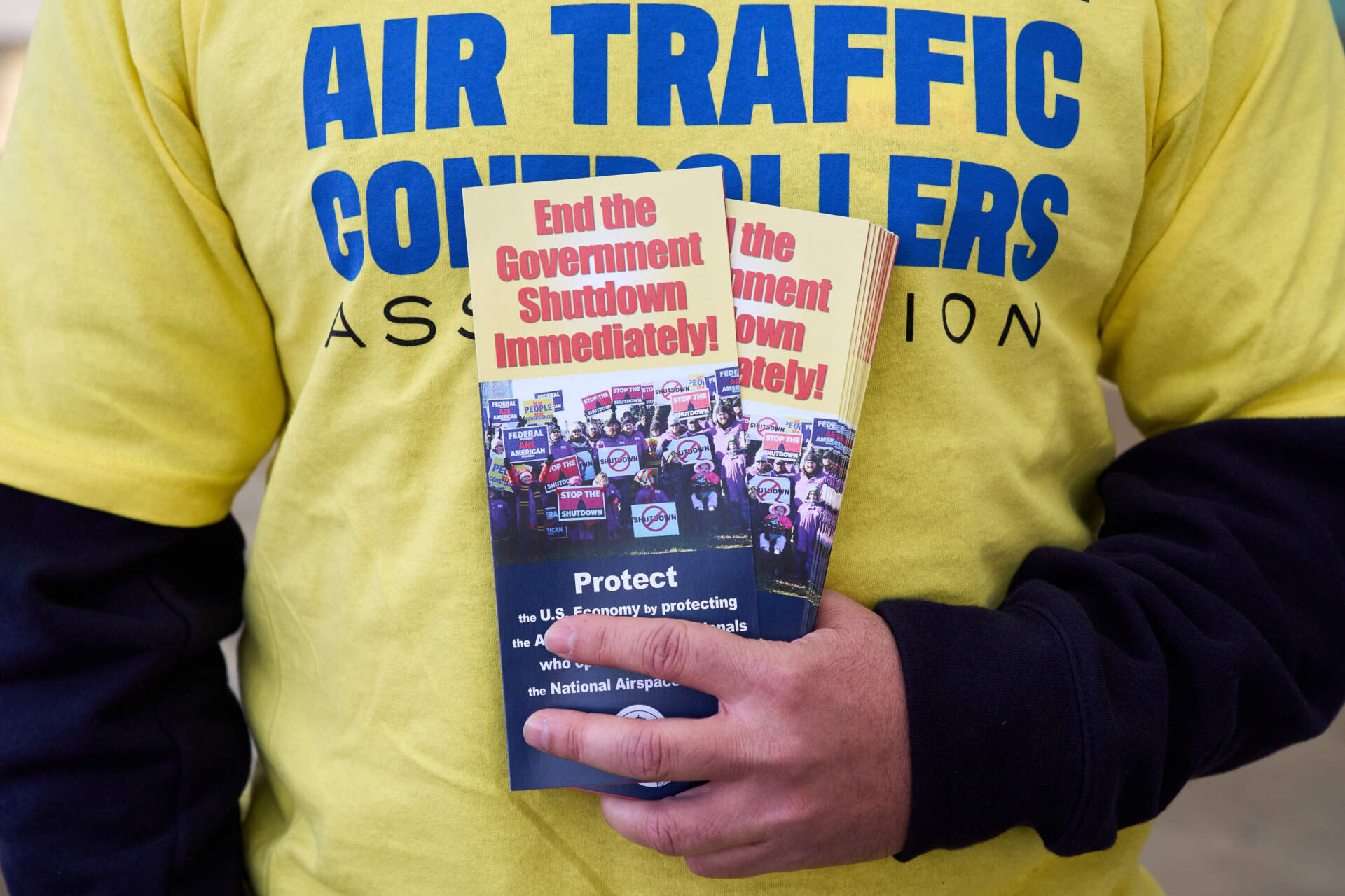 Featured image for FAA Shutdown Sparks Flight Disruptions and Staffing Concerns
