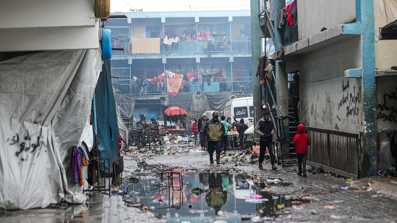 "Israel Expands Gaza Evacuation Orders Amid Ongoing Conflict with Hamas"